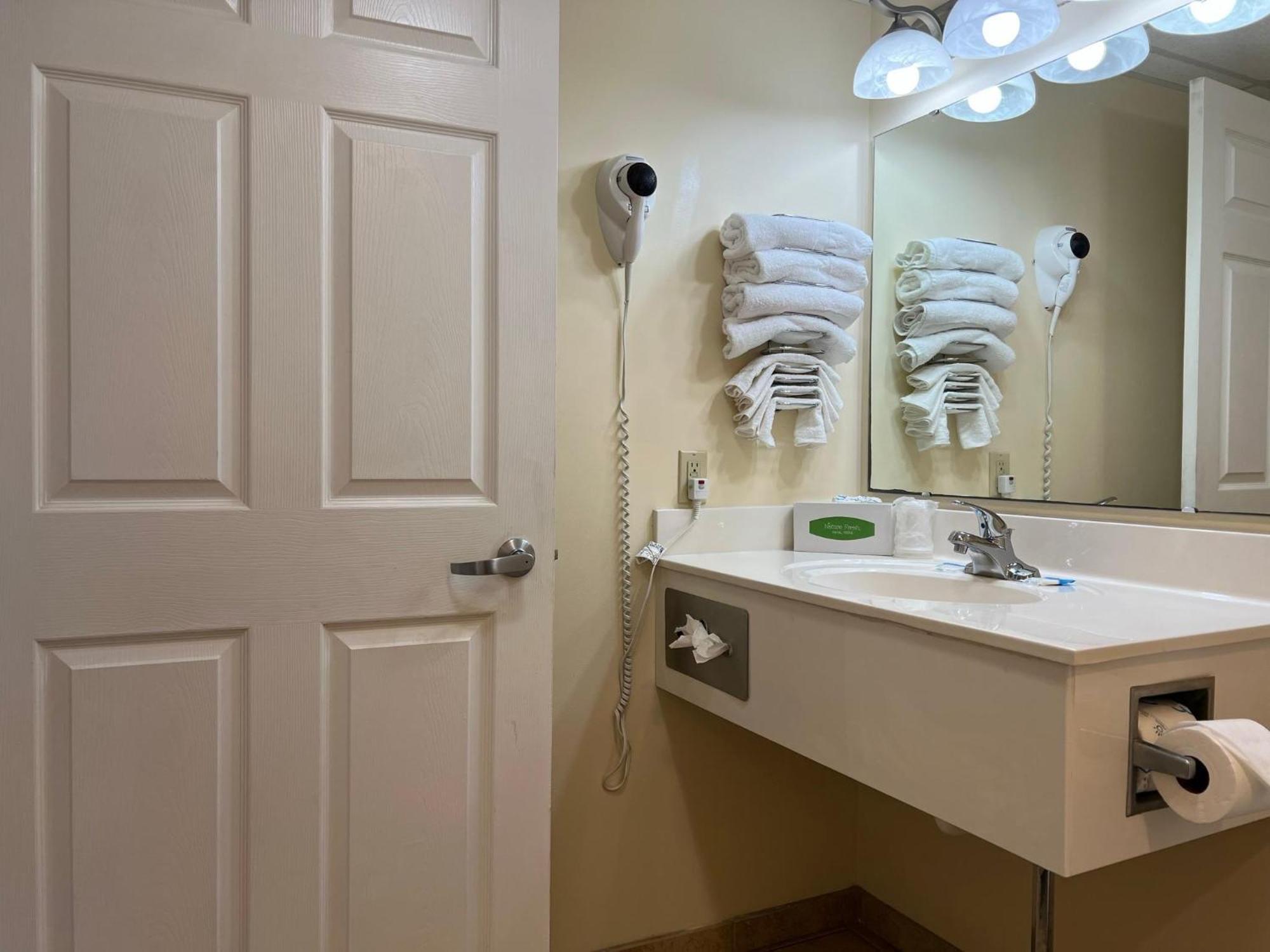 2501 S Ocean Blvd, 1109 - Ocean Front Sleeps 6 Villa เมอร์เทิลบีช ภายนอก รูปภาพ